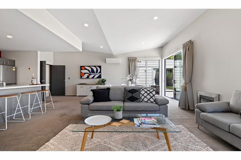 Photo of property in 2 Casa Blanca Lane, Burwood, Christchurch, 8083