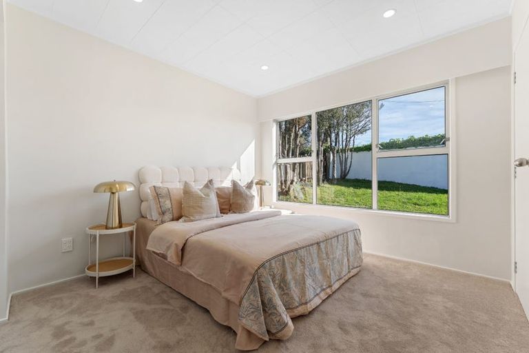 Photo of property in 137 Albany Highway, Unsworth Heights, Auckland, 0632