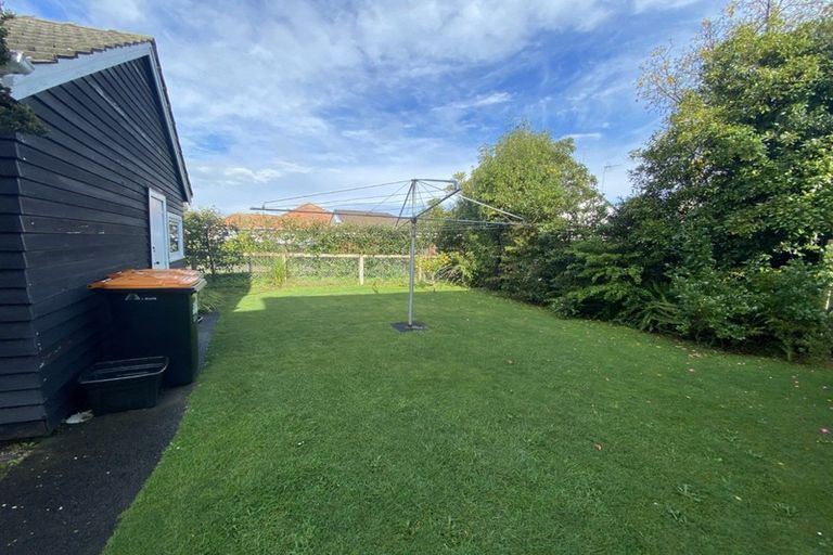 Photo of property in 293-295 Park Road, Hokowhitu, Palmerston North, 4410