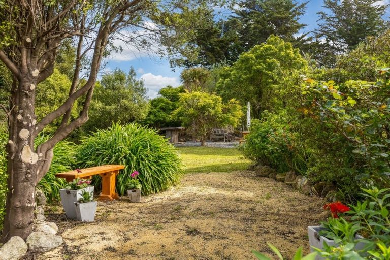 Photo of property in 252 East Taratahi Road, East Taratahi, Masterton, 5887