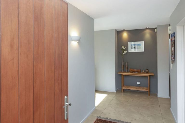 Photo of property in 8 Applecross Lane, Harewood, Christchurch, 8051