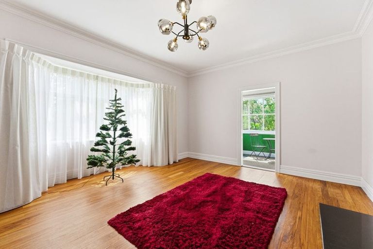 Photo of property in 4 Kent Road, Saint Johns Hill, Whanganui, 4501