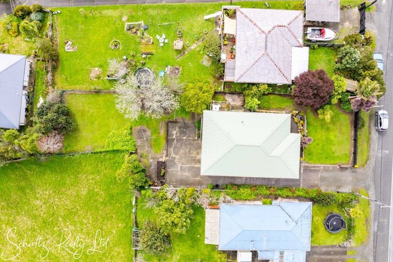 Photo of property in 111 Hurndall Street East, Maungaturoto, 0520