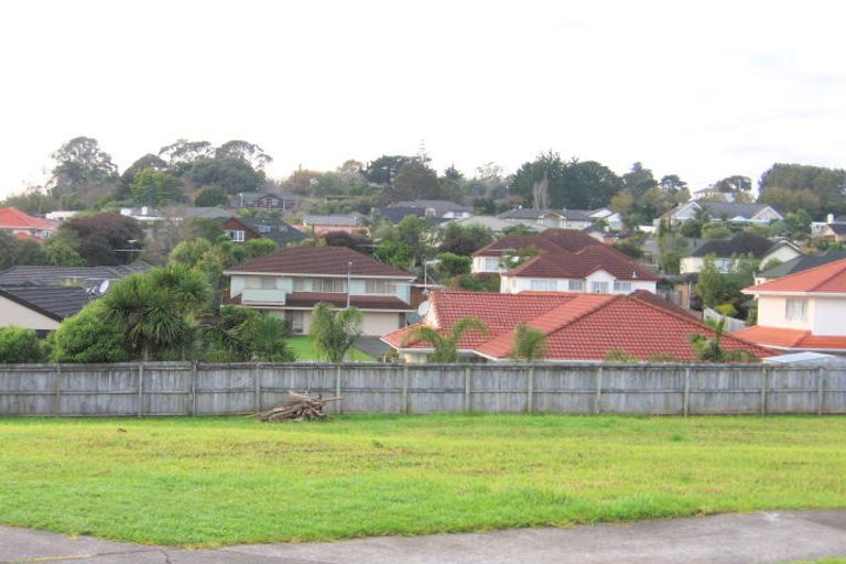 Photo of property in 25 Annalong Road, Dannemora, Auckland, 2016