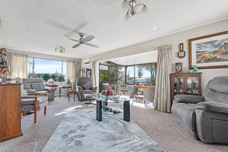 Photo of property in 104 Princess Street, Waitara, 4383