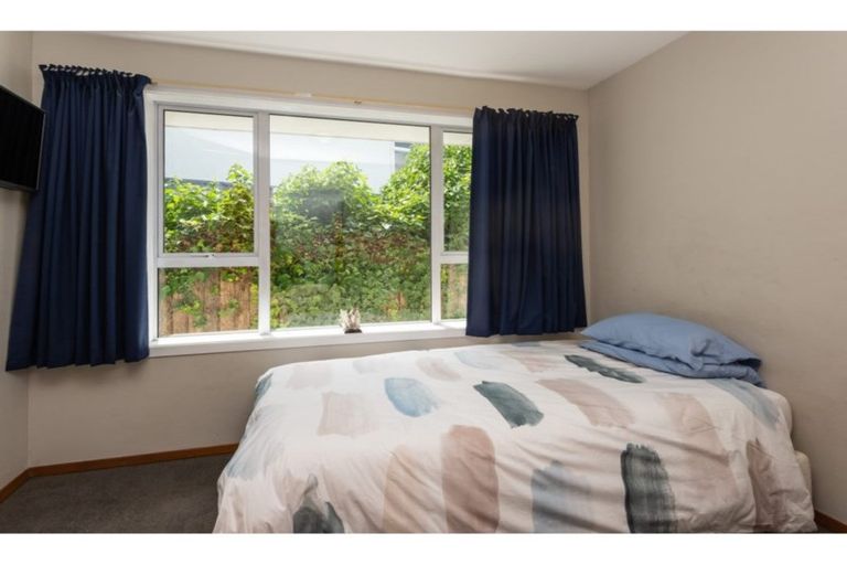 Photo of property in 52 Farrington Avenue, Bishopdale, Christchurch, 8053