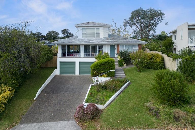 Photo of property in 4 The Anchorage, Sunnyhills, Auckland, 2010