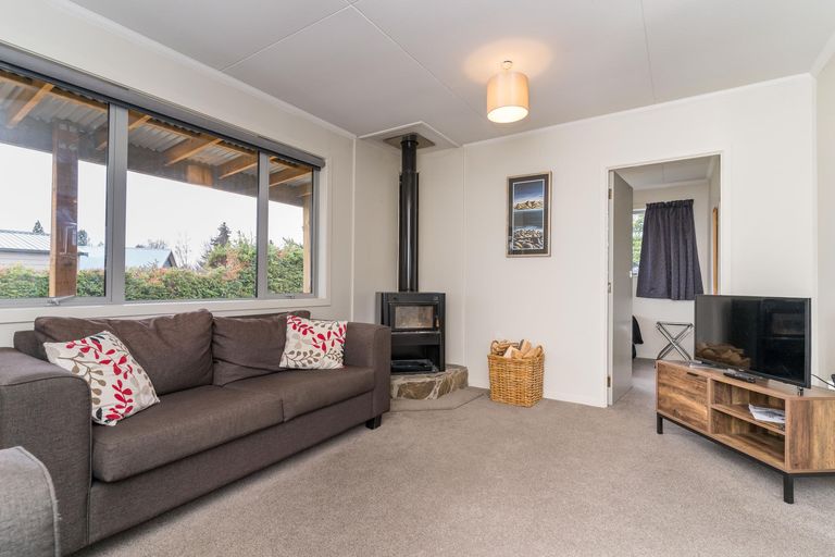 Photo of property in 39 Glencairn Road, Twizel, 7901