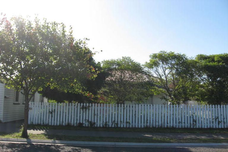 Photo of property in 57 Selwyn Street, Leeston, 7632