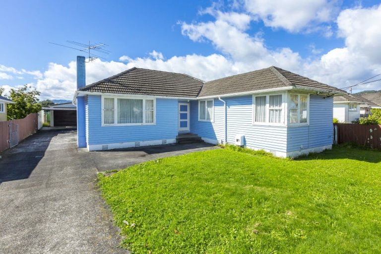 Photo of property in 22 Clyma Street, Elderslea, Upper Hutt, 5018