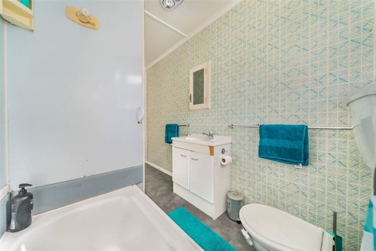 Photo of property in 1117a Fergusson Drive, Clouston Park, Upper Hutt, 5018