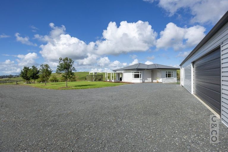 Photo of property in 79 Mount Albion Rise, Taupaki, Henderson, 0782