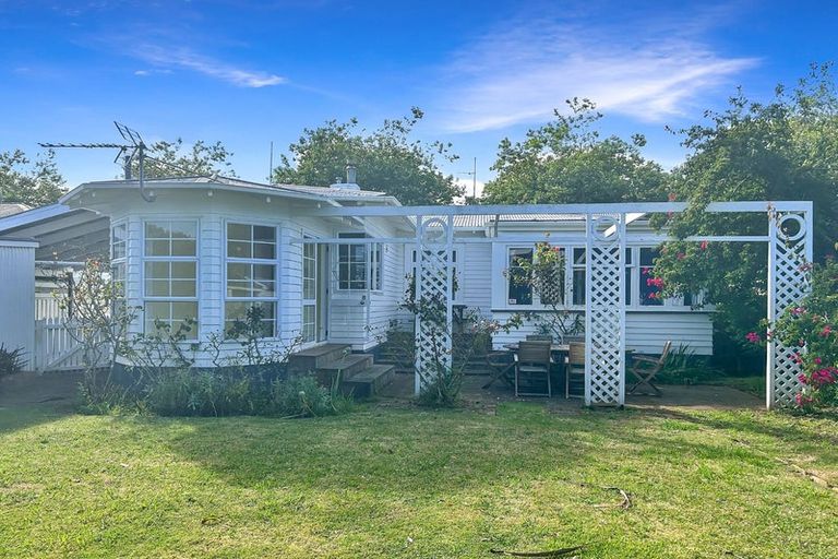 Photo of property in 4 Godwin Crescent, College Estate, Whanganui, 4500