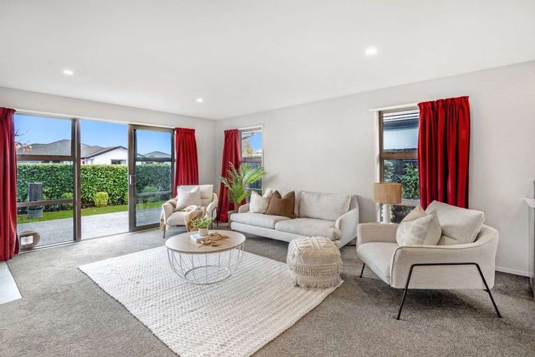 Photo of property in 23 Packard Crescent, Halswell, Christchurch, 8025