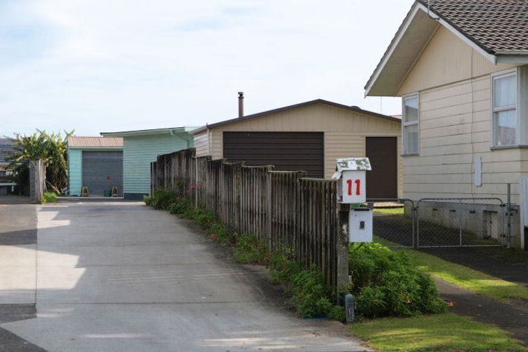 Photo of property in 11 Ben Lora Place, Mangere East, Auckland, 2024