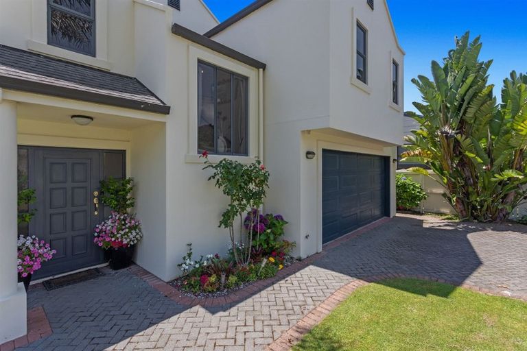 Photo of property in 53 Pohutukawa Avenue, Ohope, 3121