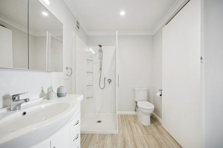 Photo of property in 468 Evans Bay Parade, Hataitai, Wellington, 6021