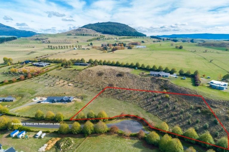 Photo of property in 19 Rangitukua Drive, Kuratau, Turangi, 3381