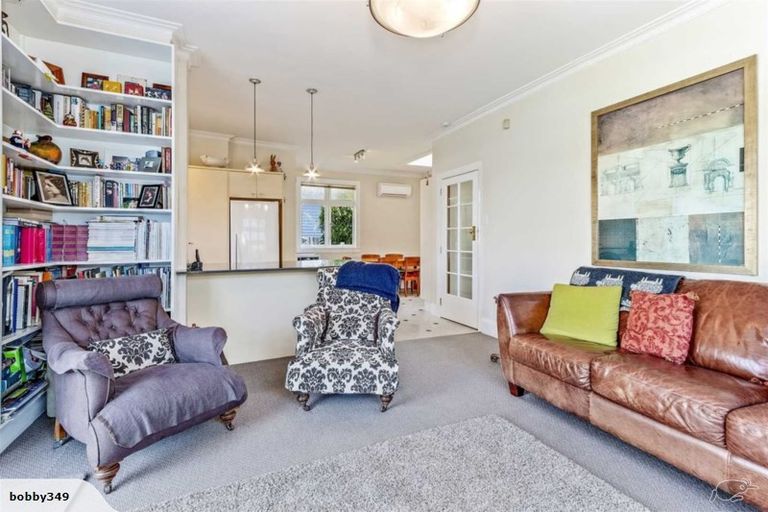Photo of property in 56 Tomes Road, St Albans, Christchurch, 8052