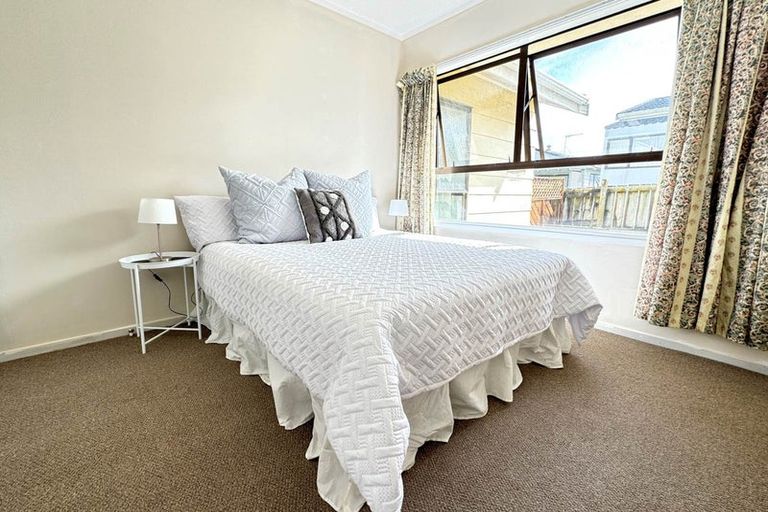 Photo of property in 2/65 Fitzroy Street, Papatoetoe, Auckland, 2104