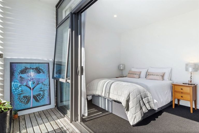 Photo of property in 6/50 Ocean View Road, Northcote, Auckland, 0627