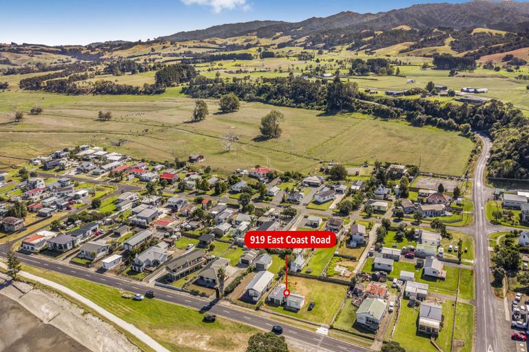 Photo of property in 919 East Coast Road, Kaiaua, Pokeno, 2473