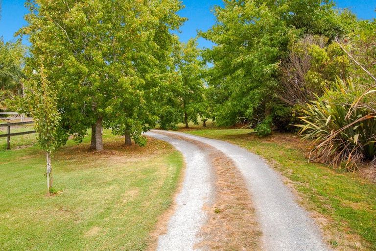 Photo of property in 1180 Oneriri Road, Kaiwaka, 0573