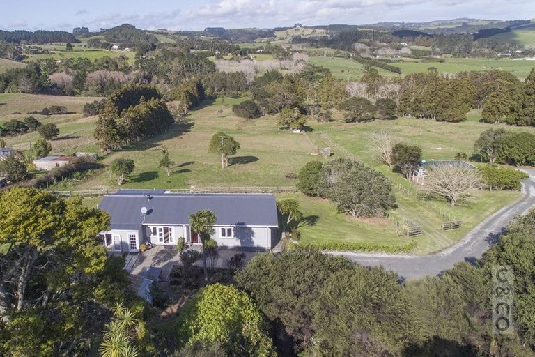 Photo of property in 315 School Road, Waimauku, 0881