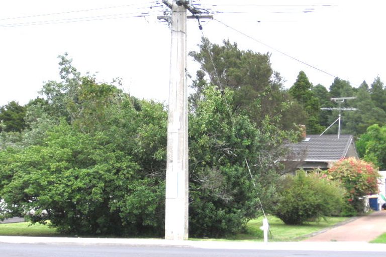 Photo of property in 9 Ocean View Road, Hillcrest, Auckland, 0627