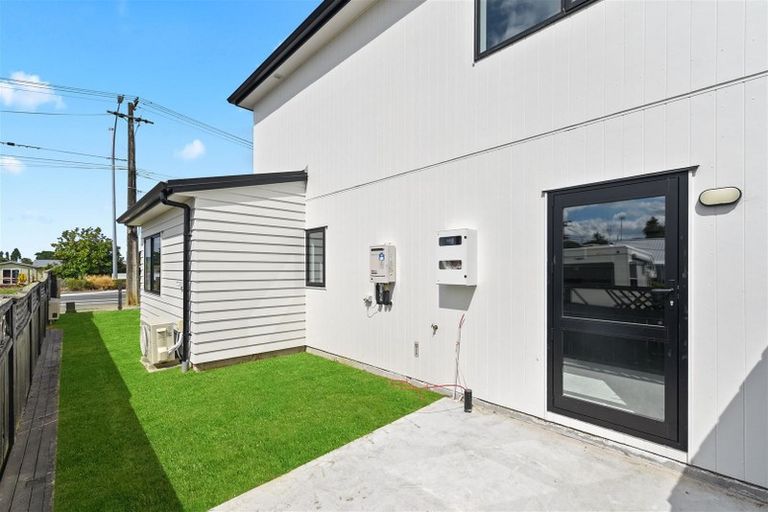 Photo of property in 1/39 Morrinsville Road, Hillcrest, Hamilton, 3216