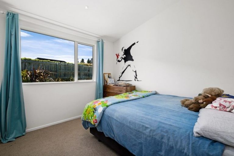 Photo of property in 10 Mcleod Avenue, Wanaka, 9305