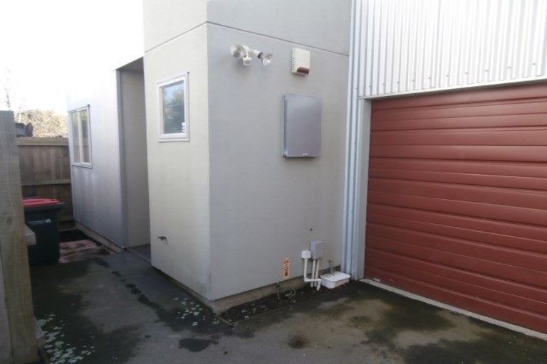 Photo of property in 51 Fairfield Avenue, Addington, Christchurch, 8024