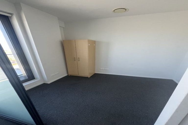 Photo of property in Twin Towers, 809/17 Putney Way, Manukau, Auckland, 2104