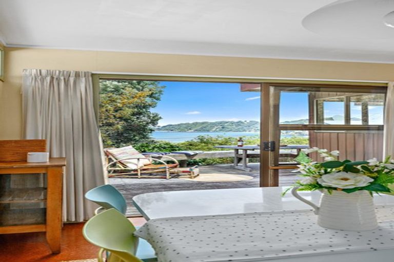 Photo of property in 39 Grand View Road, Leigh, 0985