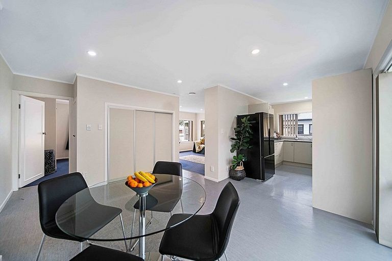 Photo of property in 1/56 Youngs Road, Papakura, 2110