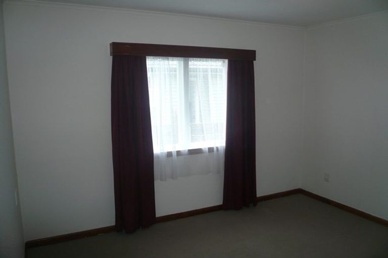 Photo of property in 20a Glengarry Road, Glen Eden, Auckland, 0602