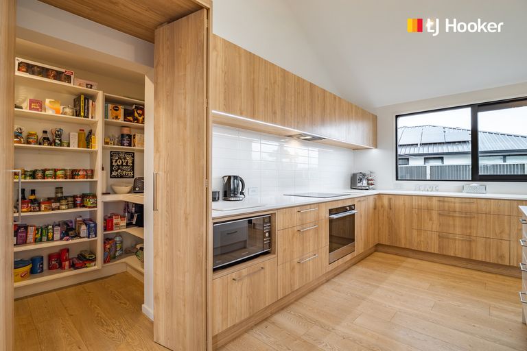 Photo of property in 83 Owhiro Avenue, Mosgiel, 9024