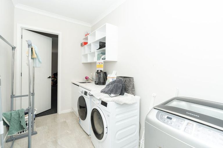 Photo of property in 31 Purser Crescent, Flagstaff, Hamilton, 3210