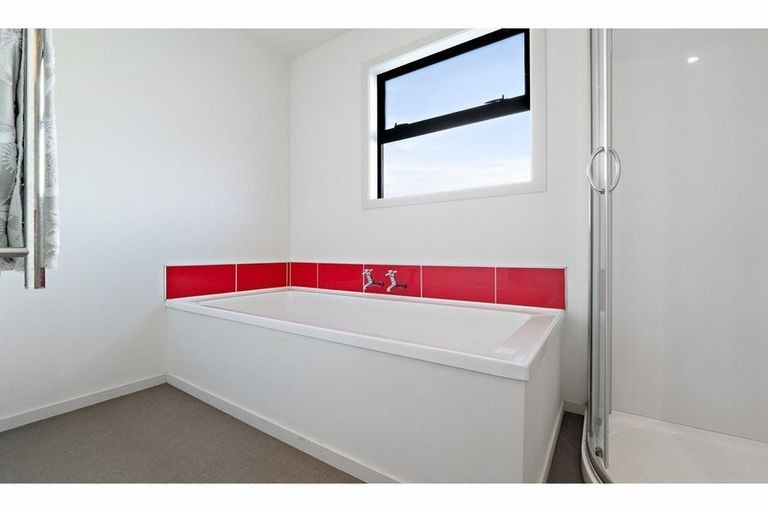 Photo of property in 651 Ferry Road, Woolston, Christchurch, 8023