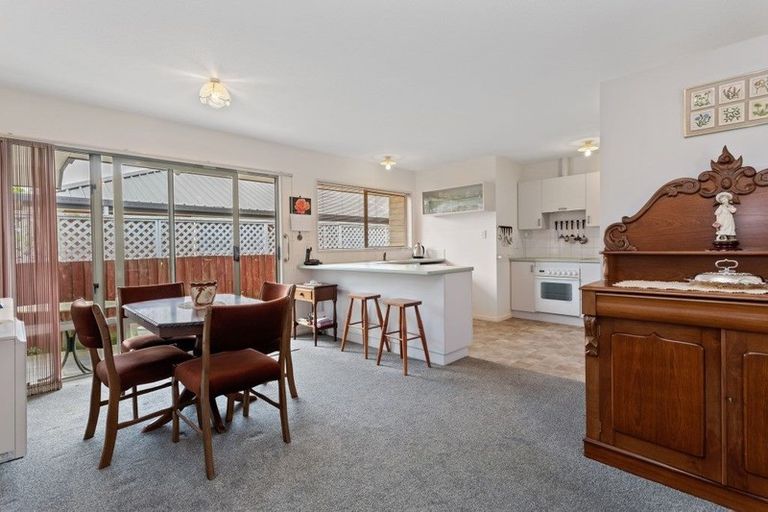 Photo of property in 36a Grants Road, Papanui, Christchurch, 8053