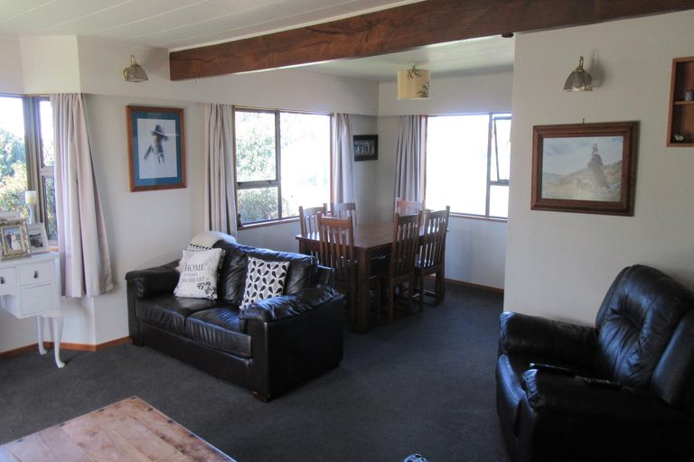 Photo of property in 201 Queen Street, Waimate, 7924
