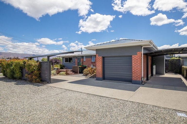 Photo of property in 1 Royal Terrace, Alexandra, 9320