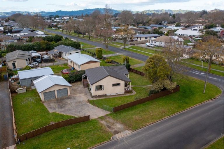 Photo of property in 145 Burns Street, Leamington, Cambridge, 3432