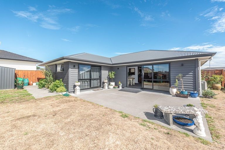 Photo of property in 20 Magnolia Crescent, Tawhero, Whanganui, 4501