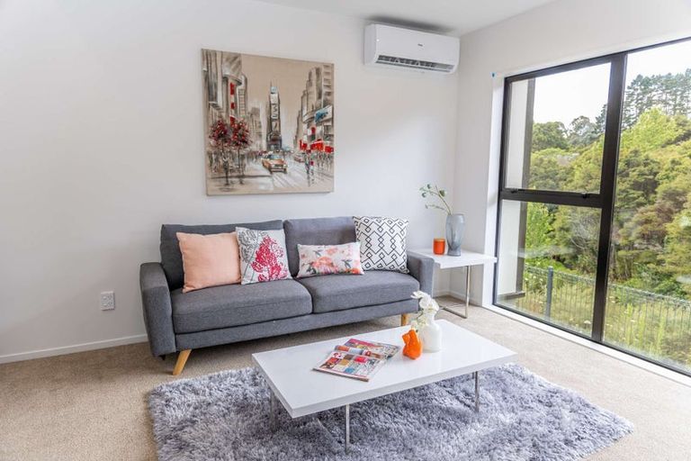 Photo of property in 22a Poruru Close, Papakura, 2110