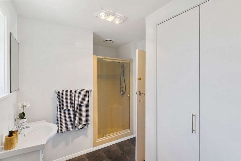 Photo of property in 15 Tirangi Street, Hei Hei, Christchurch, 8042