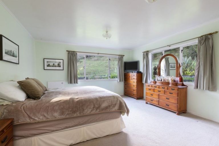Photo of property in 550 Kaipara Flats Road, Dome Forest, Warkworth, 0981