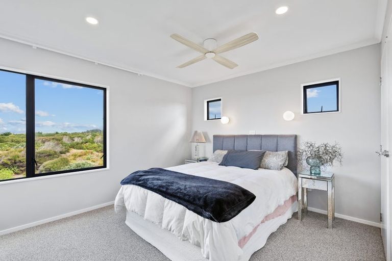 Photo of property in 155 Bream Bay Drive, Ruakaka, 0116