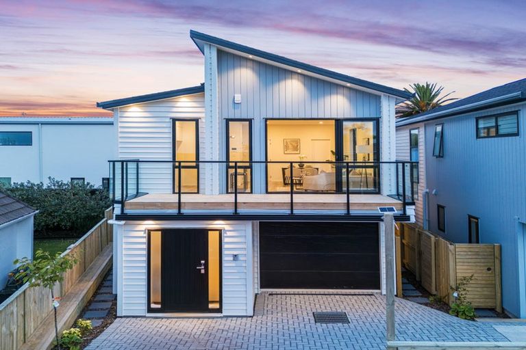 Photo of property in 95c Swanson Road, Henderson, Auckland, 0610