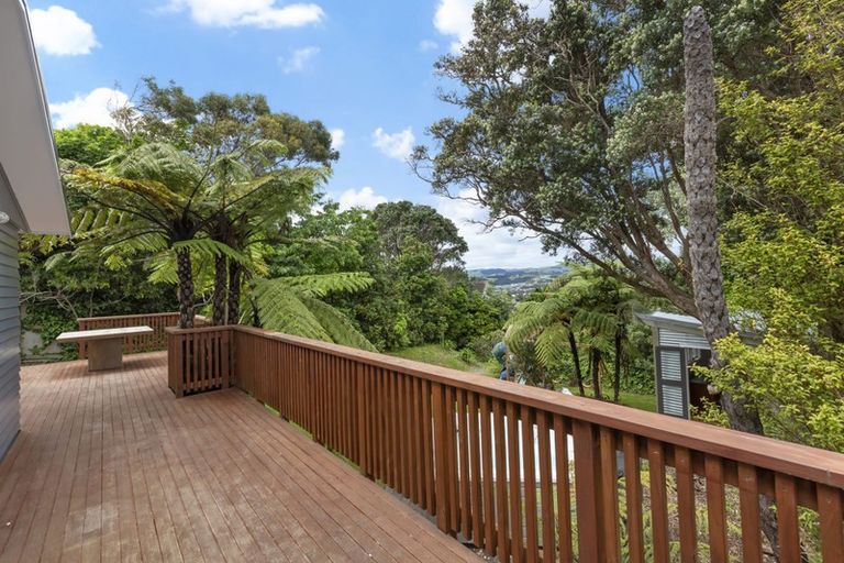Photo of property in 70 Kahu Road, Paremata, Porirua, 5024